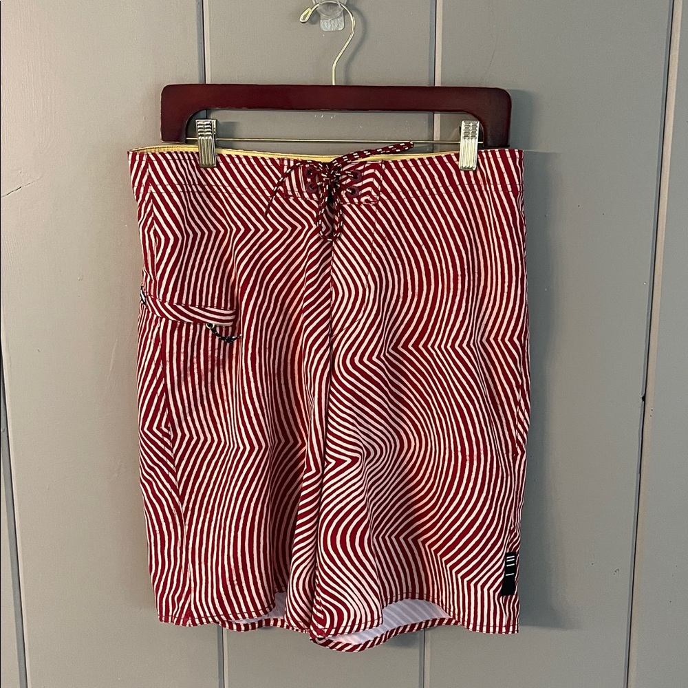 Depactus Board Shorts Surf Trunks Red White Festival Boho Beach Hippie Retro